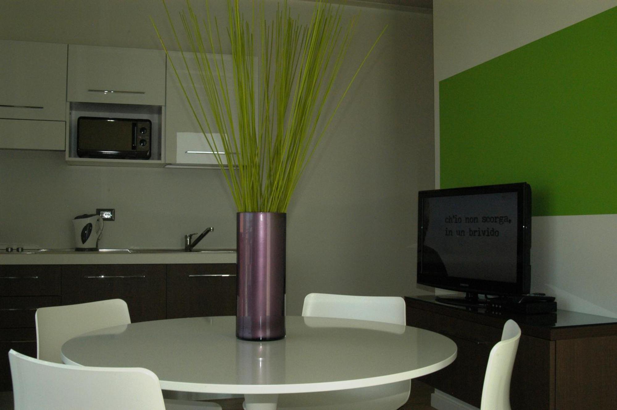 Prada' Home Eco Suites Бардолино Екстериор снимка